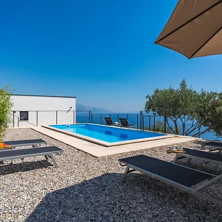 Villa Mountain