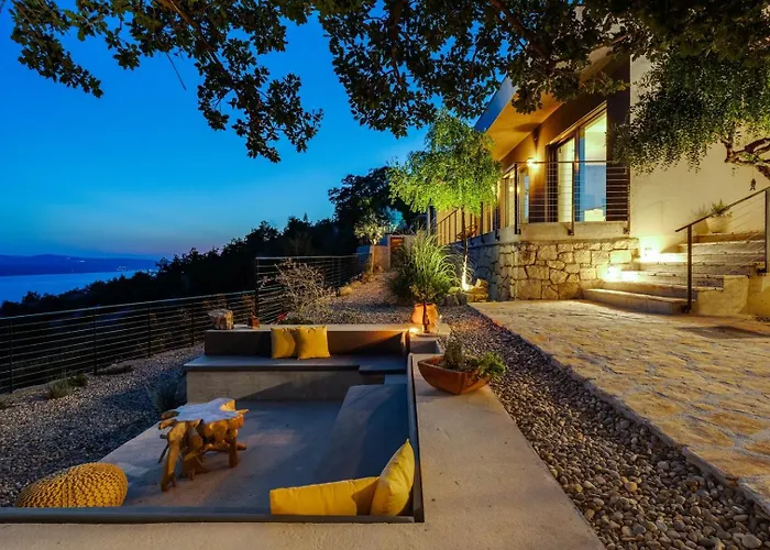 Mountain Villa *